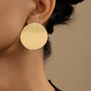 2024 New Arrival Fashion Jewelry vintage metal cool high-end circular texture women geometrical round iron stud earrings