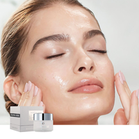Masques de beauté faciaux de marque privée OEM masque facial éclaircissant pour les soins de la peau coréens masque de sommeil hydratant