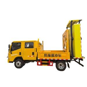 Camión con Amortiguador <span class=keywords><strong>de</strong></span> Impacto Forland para Trabajos Ligeros en Construcción <span class=keywords><strong>de</strong></span> Carreteras, para Mayor Seguridad - Product Image 1