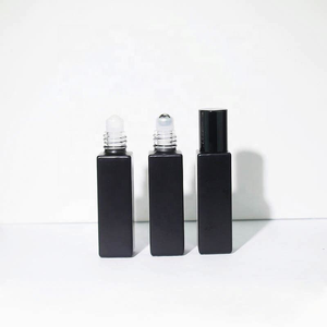 Botella de Vidrio Rectangular Negra de 10 ml con Rodillo, Acabado Mate, Envase con Rodillo para Aceites Esenciales para el Cuidado Personal - Product Image 5