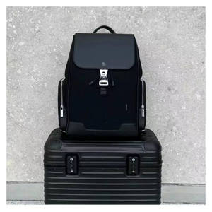 官方 R Brand Never Still 全新大号牛仔布翻盖背包男女通用旅行包 - Product Image 3