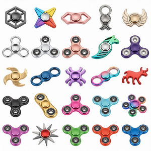 Fidget Spinner Heptagonal Arc-en-ciel en Aluminium Usiné CNC avec Photo Personnalisée pour Cadeau - Fabriqué au Guangdong - Product Image 6