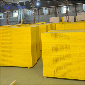 Pannello in compensato XINGER a 3 strati di colore giallo per casseforme DOKA per costruzioni edili - Product Image 4