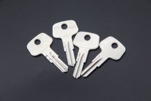 Llave de hierro en blanco personalizable duradera BT2 1099K para uso doméstico Llaves en blanco personalizables Premium - Product Image 5