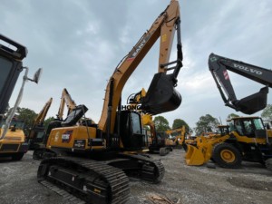 Excavadora de cadenas SANY SY215/SY205c/SY235c/SY335H/SY365H de 12 toneladas con motor de servicio pesado, bomba hidráulica y cucharón de 1.2m de capacidad - Product Image 6