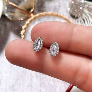 Orecchini a bottone con taglio marquise per donna, eleganti gioielli estivi versatili e alla moda - Product Image 4