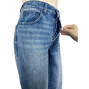 Jeans de mezclilla casuales para mujer, diseño personalizado de fábrica, lavados, de cintura alta, con pierna acampanada, pantalones largos - Product Image 5