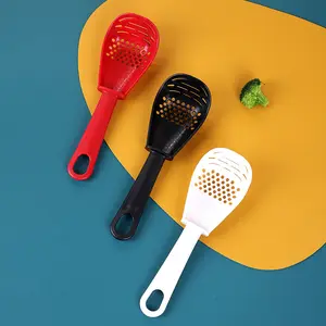 Многофункциональная ложка с фильтром для картофеля, кухонный инструмент для измельчения имбиря, чеснока, пластиковая ложка для приготовления пищи