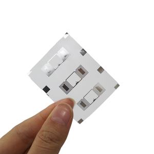 Etiqueta RFID UHF Personalizada GSC-C22U, 860-960MHz, Chip U9 para Logística, Rastreo Inteligente de Mercancías, Muestras Gratis - Product Image 5