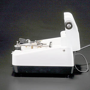 Máquina Ranuradora de Lentes Liangyou Ly 1800A para Resina y Láminas de PC, Equipo Automático de Ranurado de Lentes con Acero Inoxidable - Product Image 1