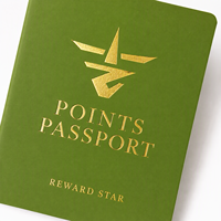 Passeport personnalisé pour enfants avec couverture colorée estampée à chaud en feuille d'or, coins arrondis et reliure agrafée – Impression de passeport de récompense