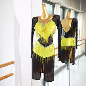 Vestido de Baile Latino Amarillo y Negro, Instrumento Musical Tradicional Chino de Madera de Palisandro, Traje Completo para Actuación - Product Image 4