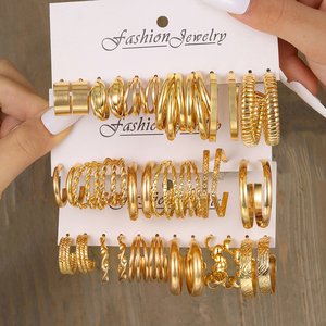 Conjunto <span class=keywords><strong>de</strong></span> pendientes <span class=keywords><strong>de</strong></span> aro <span class=keywords><strong>de</strong></span> oro <span class=keywords><strong>de</strong></span> moda Diseño mixto con diamantes <span class=keywords><strong>de</strong></span> imitación Círculo geométrico Mariposa Corazón Pendientes colgantes - Product Image 6