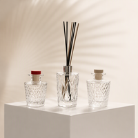 Bouteille diffuseur de parfum en verre de luxe à texture diamantée 100ml 150ml 200ml, flacon décoratif vide pour aromathérapie avec bâtonnets en rotin