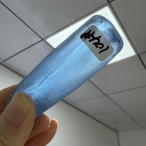 พลอยสปิเนลสังเคราะห์แบบยังไม่เจียระไน น้ำหนัก 80 กรัม/ชิ้น - Product Image 2