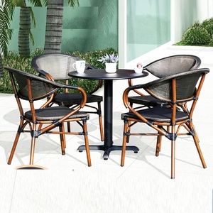 Mobilier de jardin moderne et confortable en aluminium Ensemble de patio Table basse et chaises de salle à manger d'extérieur - Product Image 5
