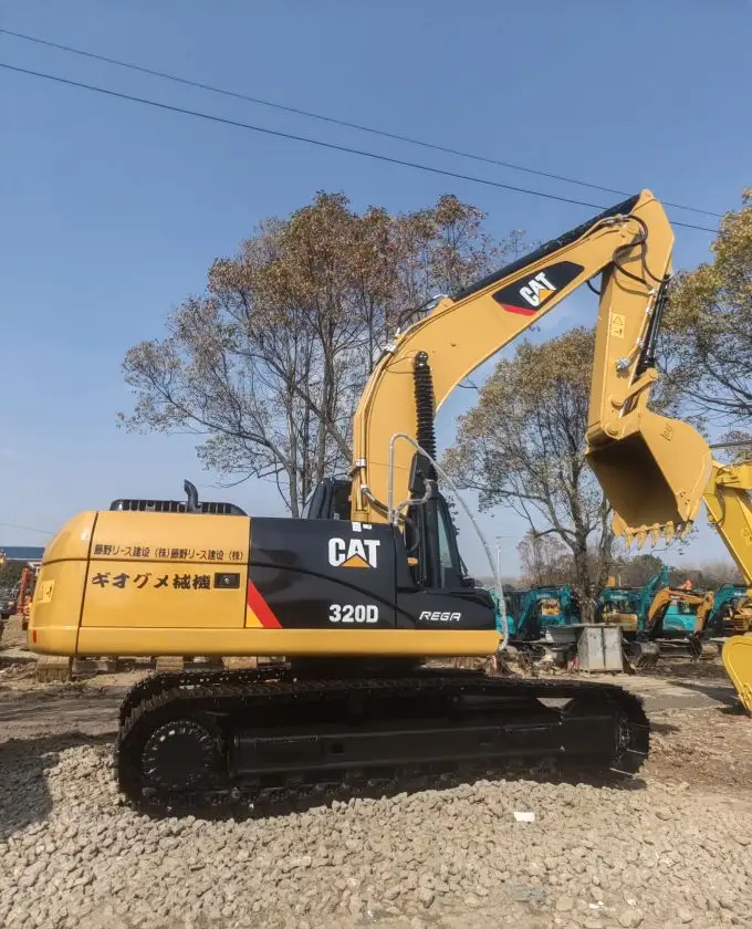 The CAT320D car condition is comparable to the new machine price is super cheap