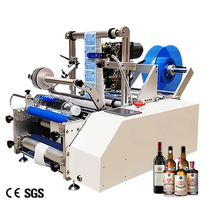 Machine d'étiquetage de bouteilles de bureau semi-automatique haute vitesse YM130 avec écran tactile pour bouteilles de vin et de parfum - Product Image 1
