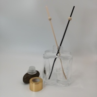 Diffuseur de parfum unique en verre de 200 ml pour usage domestique et laboratoire, avec bouchon à vis et joint en caoutchouc, KeRuiJia KRJ-GH31