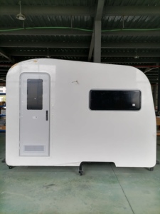 <span class=keywords><strong>Autocaravana</strong></span> de 2 Plazas con Cabina Trasera de Alta Calidad, Fabricada en China, OEM ODM, Construcción en FRP y Madera Contrachapada, Color Blanco - Product Image 5