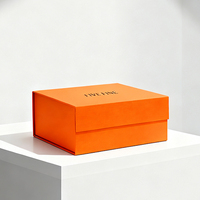 Boîte en papier orange pliable magnétique de luxe personnalisée, impression de logo, papier couché personnalisé, laminage mat, boîte cadeau artisanale