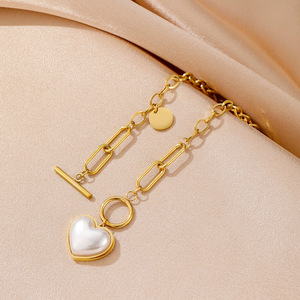 Gran oferta de acero inoxidable, collar con colgante de corazón de trébol de concha de perla en capas de oro de 18 quilates, collar de flores de cuatro hojas para mujer - Product Image 6