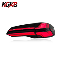 Feux arrière LED KGKB pour BMW X5 G05 30i 40i 50i 2019-2022, style Venom, noir et blanc, clignotants séquentiels, animation de freinage