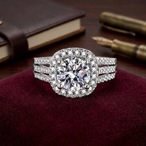 Anillo de Diamante Moissanita de Plata de Ley 925 de Diseño, Elegante Anillo de Compromiso y Boda, Joyería Fina para Regalo - Product Image 1