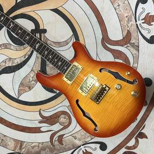 Guitare électrique haut de gamme en bois massif de couleur F-hole, professionnelle pour les performances avec un look haut de gamme et élégant - Product Image 3