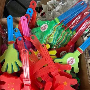 Aplaudidores de Mano de Plástico Coloridos con Logotipo Personalizado, Generador de Ruido, Palos de Aplauso LED Promocionales para Eventos Deportivos y Conciertos - Product Image 5
