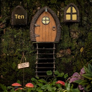 Porta e Finestra delle Fate Luminose al Buio 32x25x20cm, Decorazione da Esterno per Albero con Insegna Secret Garden - Product Image 5