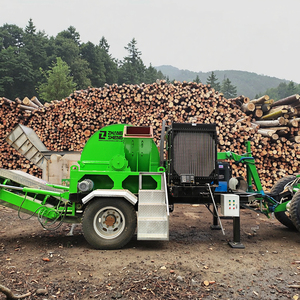 Máquina trituradora de madera de granja de alta productividad de 220V, nuevo motor triturador de cáscara de palma para procesamiento de biomasa agrícola tropical - Product Image 1