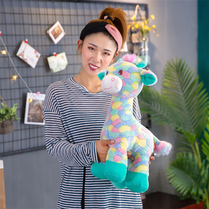 Giraffa di Peluche Colorata ZONOBLE Creativa da 14 Pollici, Imbottita in Cotone PP, per Bambini dai 2 ai 14 Anni+ - Product Image 6