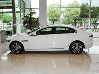 Nouvelle Jaguar XEL R-DYNAMIC S Progressive Sport Edition 2.0T 200PS Turbo Automatique AWD Toit ouvrant panoramique Sièges en cuir Euro VI 2024