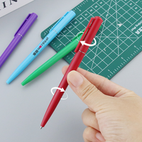 Logo personnalisable Crayon à bille en plastique promotionnel bon marché Stylos à torsion simples pour hôtels Stylo de sport Type de corps