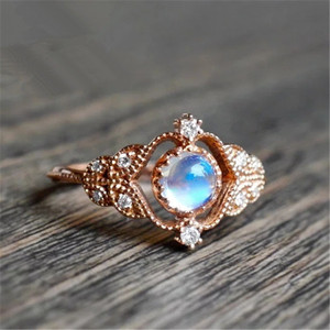 Eleganti Anelli per Coppie Ispirati alla Luce Lunare, Gioielli Minimalisti a Doppio Anello, Accessori Moda per Donne - Product Image 3