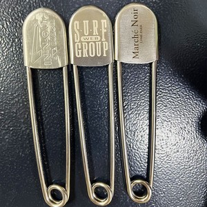 Spille di Sicurezza in Acciaio Inossidabile da 5 Pollici Resistenti con Logo Personalizzato, Adatte per Coperte e Abbigliamento Pesante - Product Image 4