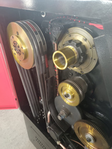 Durable Heavy-Duty Manual <b>Lathe</b> with Efficient Horizontal Motor for Metal Processing Grade Manual - Product Image 5