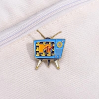 En gros EVER ROCK Épingles et broches en émail en métal, motifs Ange, Dessin animé, Bande dessinée, Télévision, Fruits du Nouvel An Chinois