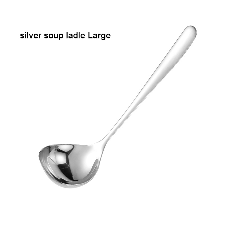 Grande louche à soupe en argent