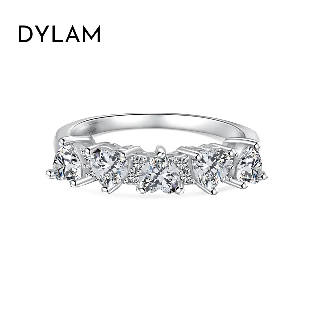Dylam Dainty cincin perhiasan pengantin, bergaya S925 perak Rhodium berlapis hipoalergenik bentuk hati bening 5A Zirconia Cocktail