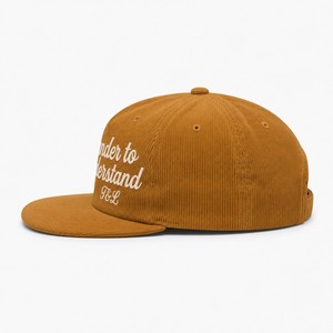 Casquette Snapback 5 Panneaux Personnalisée avec Logo Brodé en Chenille, 100% Polyester, Visière Courbée, Luxe Vintage en Velours Côtelé – Vente en Gros - Product Image 4
