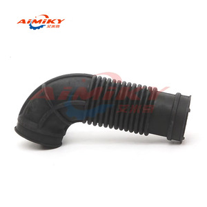 Tubo di aspirazione Turbo Intercooler 131366160r10 per Suzuki SX4 <span class=keywords><strong>Vitara</strong></span> <span class=keywords><strong>2015</strong></span>- - Product Image 1