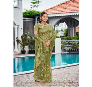 Sari en satin élégant avec des embellissements de perles complexes, tenue ethnique stylée pour mariage, anniversaire, réception - Product Image 4