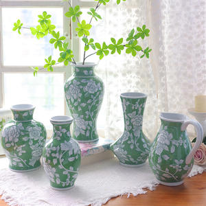 Vase en céramique de Jingdezhen, nouveau vase en porcelaine bleu et blanc de style chinois, vase vert, hydroponique, arrangement floral décoratif - Product Image 2