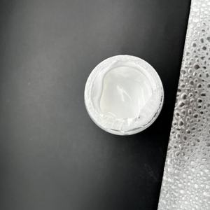 MBBTメチレンビス-ベンゾトリアゾリルテトラメチルブチルフェノールスキンケア用 - Product Image 2