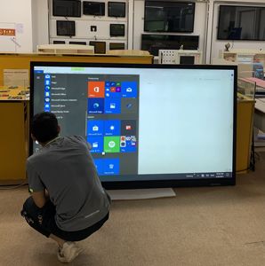 Hochwertiger OEM ODM EXW Direkt verkauf ab Werk 86-Zoll-<span class=keywords><strong>LCD</strong></span>-projizierter kapazitiver <span class=keywords><strong>Multi</strong></span>-Touchscreen/Monitor All-in-One-<span class=keywords><strong>Computer</strong></span> - Product Image 2