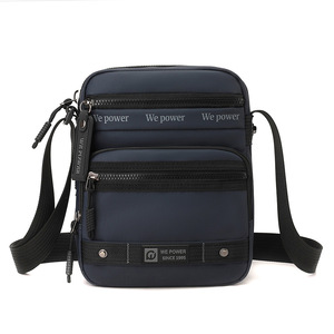 Bolso de Pecho Estilo Coreano para Hombre, Nuevo Estilo, Informal, Impermeable, de Gran Capacidad, Tipo Bandolera Oxford - Product Image 2