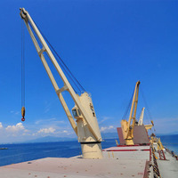Grue de pont hydraulique marine pour le chargement et le déchargement de marchandises en mer, dans les ports et offshore.