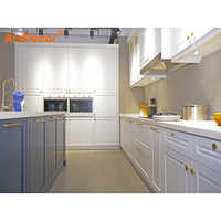 Conception moderne Style minimaliste Bois Matériau Shaker Porte Rta Bois massif Blanc Armoire de cuisine